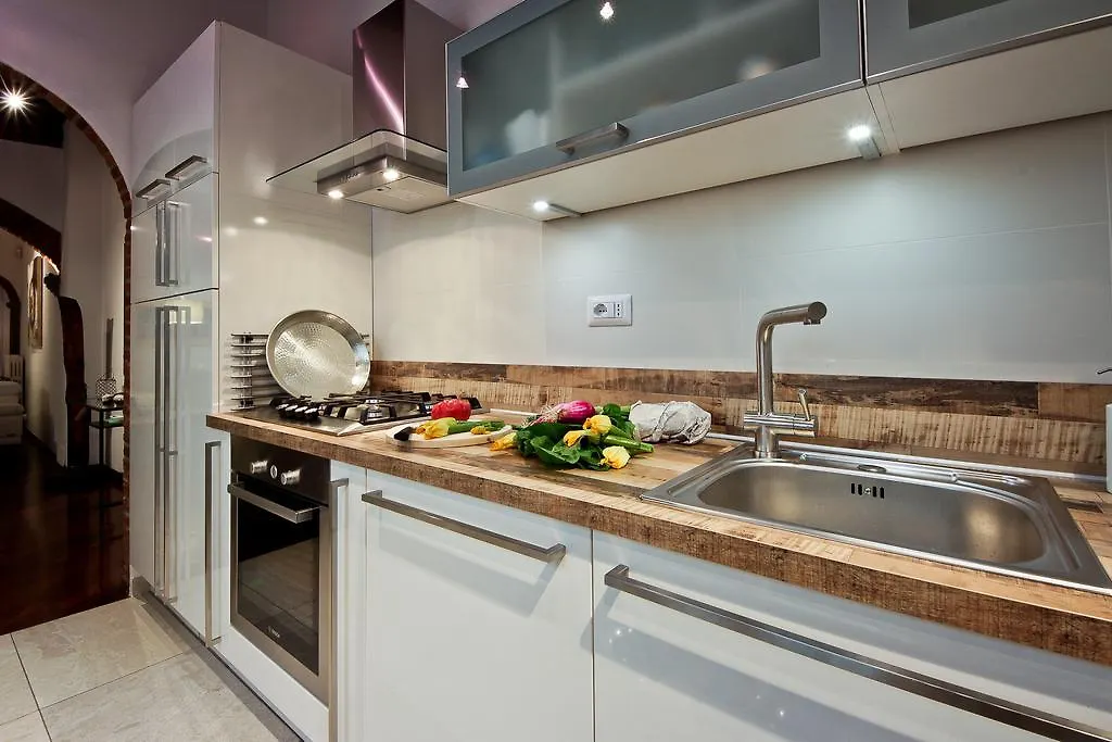 Scala Luxury In Santa Maria Novella Apartment Florence